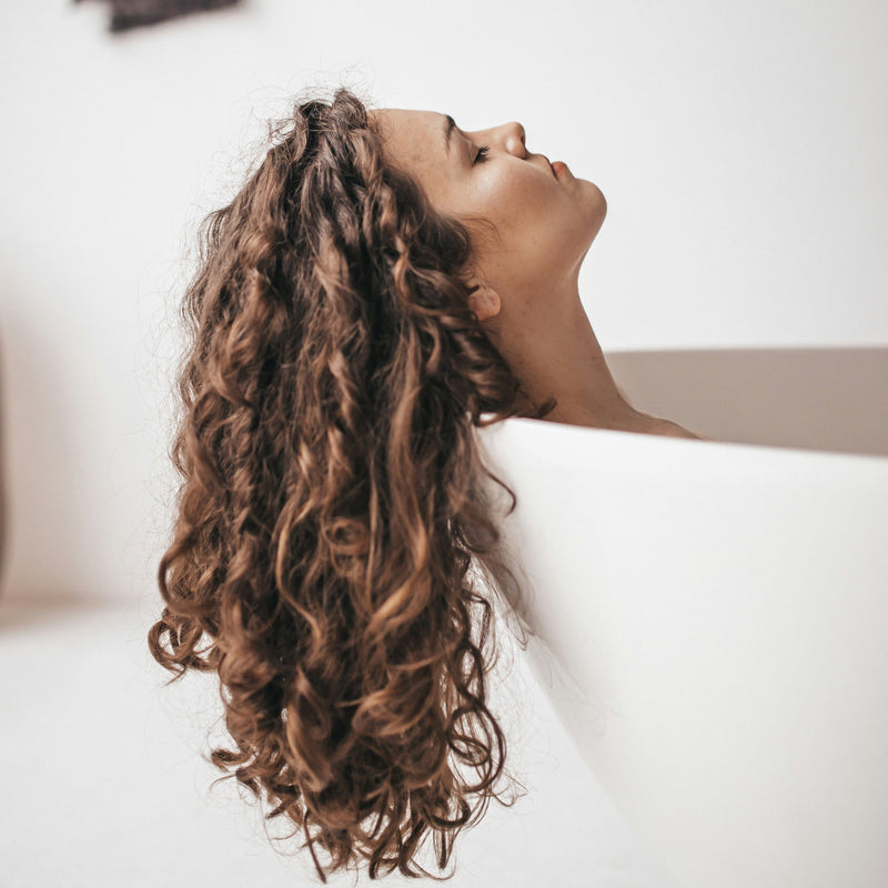 Routine cheveux bouclés